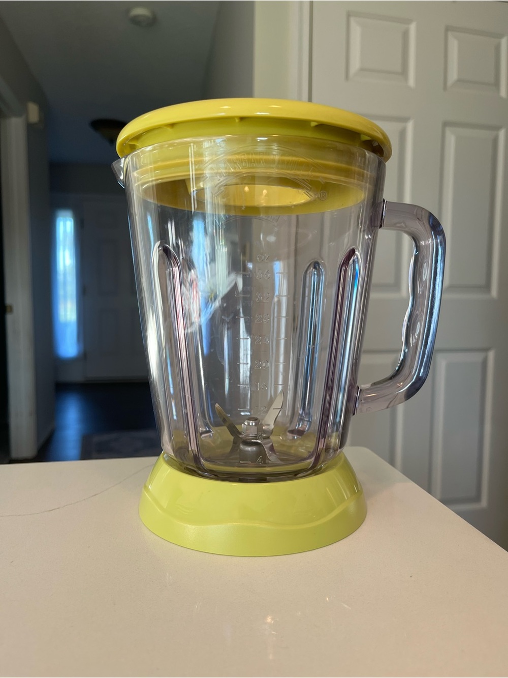 Margaritaville frozen concoction maker replacement 36oz plastic pitcher